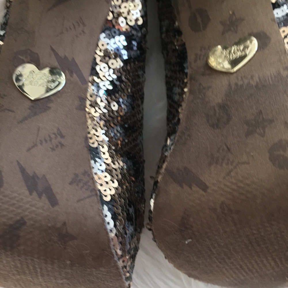 Betsey Johnson “Shiner” Sequin Platform Heels 🪩 - Picture 4 of 7
